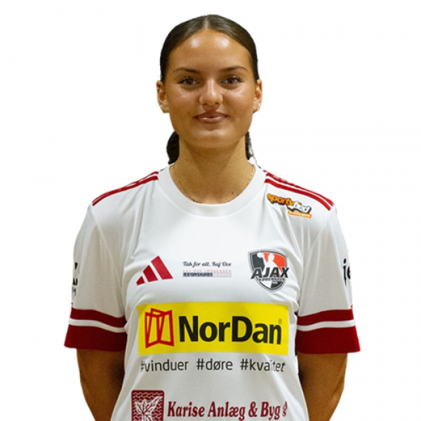 Milica  Djukic