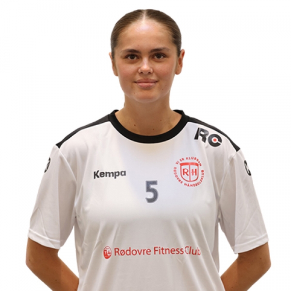 Olivia  Hoffmann