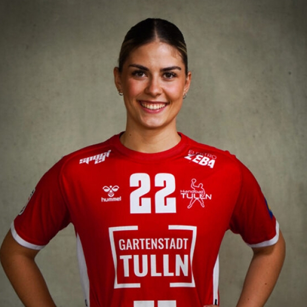 Anja  Preiss